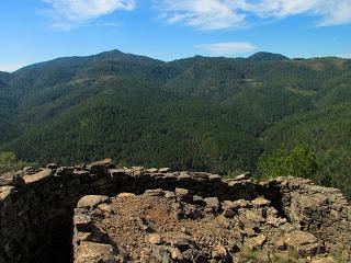 Castillo y trincheras de Villamalur