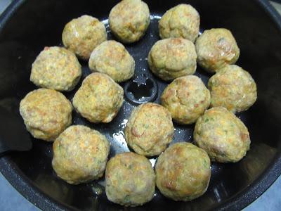 Albóndigas en salsa española