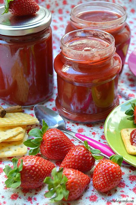 Mermelada de fresas y canela sin azúcar