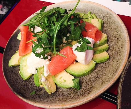 carpaccio de aguacate con salmon bananas baco y boca