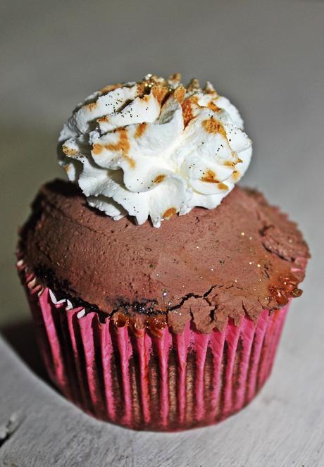 CUPCAKES DE REMOLACHA CON CHOCOLATE Y CREMA DE MASCARPONE