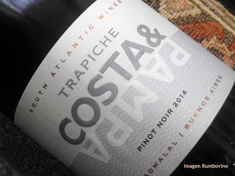 COSTA Y PAMPA Pinot Noir 2014