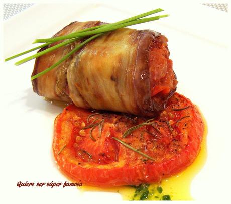 Tomate confitado con rollito de berenjena y bacalao