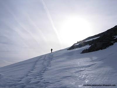 pico del sgdo. corazón - samelar - canto de la concha pico del sgdo. corazón - samelar - canto de la concha