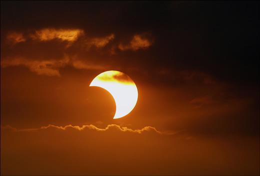 eclipse-solar-desde-tierra ECLIPSE SOLAR