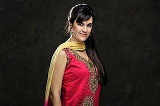 Clases de Bollywood con Ester Clases de Bollywood con Ester