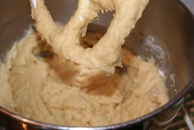 Roscón de Reyes o Rósca de Reyes Roscón de Reyes o Rósca de Reyes