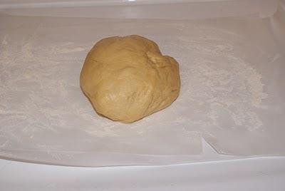 Roscón de Reyes o Rósca de Reyes Roscón de Reyes o Rósca de Reyes