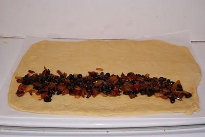 Roscón de Reyes o Rósca de Reyes Roscón de Reyes o Rósca de Reyes