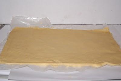 Roscón de Reyes o Rósca de Reyes Roscón de Reyes o Rósca de Reyes