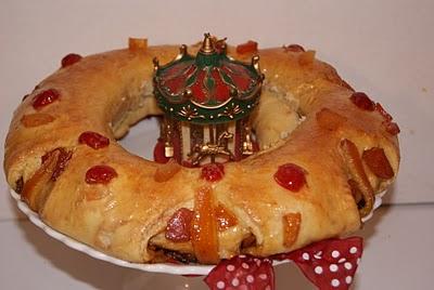 Roscón de Reyes o Rósca de Reyes Roscón de Reyes o Rósca de Reyes