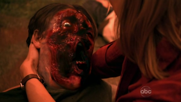 Analizamos el 2x01 de V Analizamos el 2x01 de V
