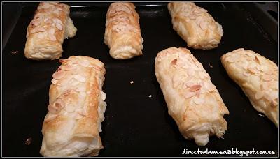 Cañas de hojaldre rellenas de crema pastelera