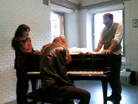 FANNY BRAWNE, LA BELLE DAME DE HAMPSTEAD —CRÓNICA DE LA PRESENTACIÓN EN LA BIBLIOTECA EUGENIO TRÍAS DE MADRID—: NAVEGANDO ENTRE GIGANTES