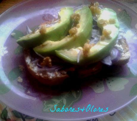 PAN DE MOLDE  CON PANCETA  ,PARMESANO Y SALVIA