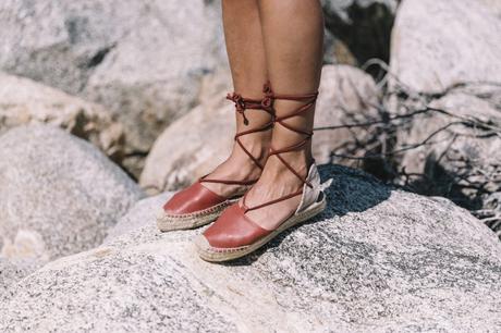 Elvis Honeymoon Hideway Boho_Dress-Lace_Up_Dress-Lack_of_Color-Revolve_Clothing-Straw_Hat-Soludos_Espadrilles-Palm_Springs-Outfit-Collage_Vintage-47