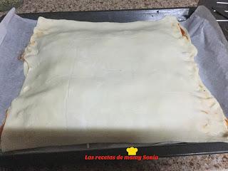 EMPANADA CON RELLENO DE PIZZA