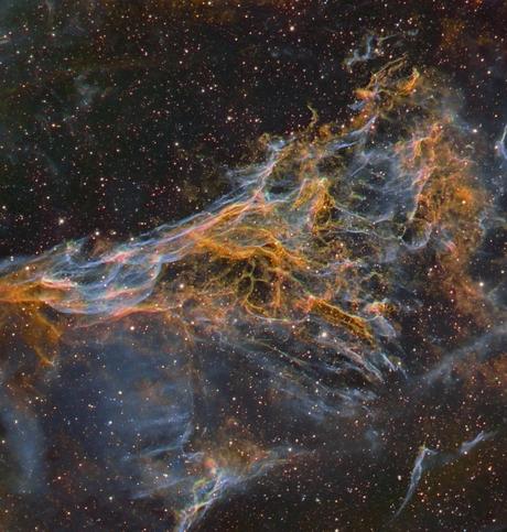 El Triángulo de Pickering en el Velo El Triángulo de Pickering en el Velo