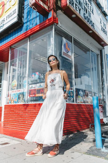 Around LA White_Dress-Boho-Soludos_Espadrilles-Backless_Dress-Urban_Outfitters-Los_Angeles-Outfit-Collage_Vintage-32