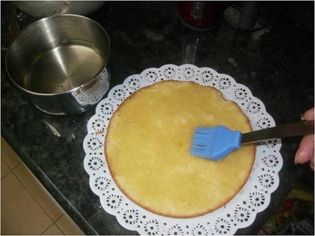 TARTA DE YEMA, TRUFA Y NATA TARTA DE YEMA, TRUFA Y NATA