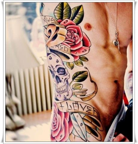 las-fotos-de-tatuajes-de-hombre-2013-flores-calaveras-torso