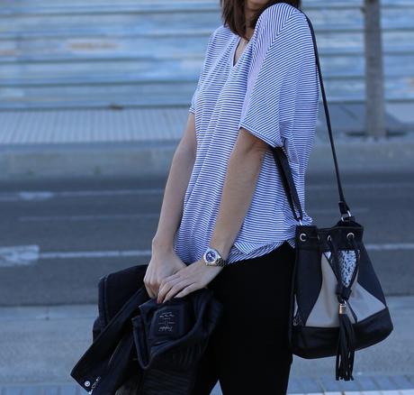 Un look de estilo folk bloguera de moda estilo folk