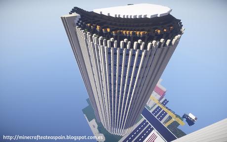 Réplica Minecraft Torre Europa Madrid (España)