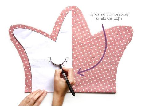 Cojines decorativos DIY – Corona y nube Cojines decorativos DIY - Corona y nube -Tutorial y patrón gratis