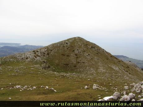 Cima al lado del Peñalichar Cima al lado del Peñalichar