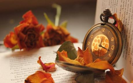 6070_Time-for-a-new-season-autumn-in-a-book