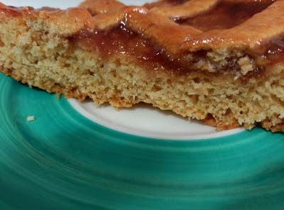 Tarta de mermelada de fresa