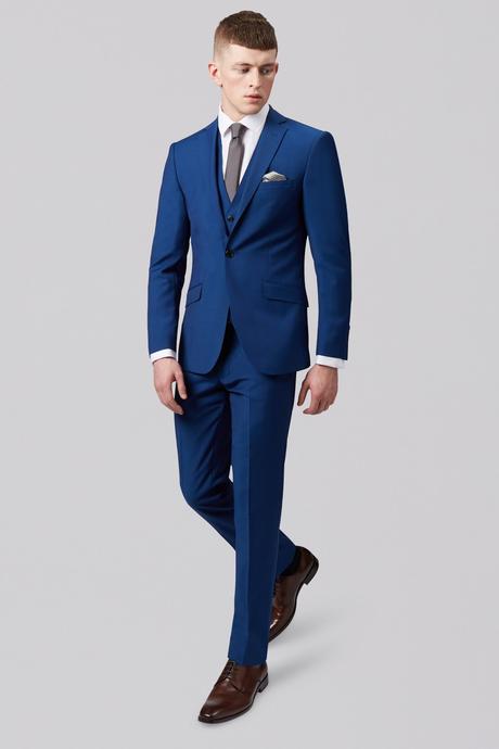 The ultimate guide to buy a mass market suit (I): what's the occasion?