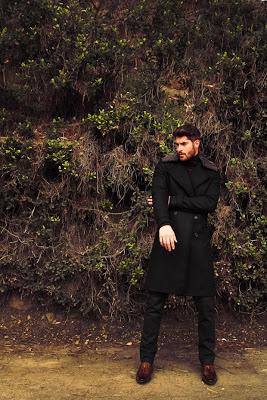 Nick Bateman para L’Officiel Hommes Ukraine por Katya Tsyganova Nick Bateman, L'Officiel Hommes, Katya Tsyganova, lookbook, Magazine, Suits and Shirts, supermodel, Aisha Rae,