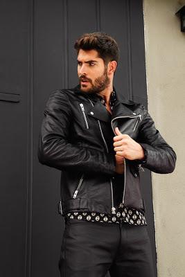 Nick Bateman para L’Officiel Hommes Ukraine por Katya Tsyganova Nick Bateman, L'Officiel Hommes, Katya Tsyganova, lookbook, Magazine, Suits and Shirts, supermodel, Aisha Rae,