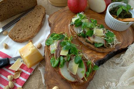 Tosta verde con peras y anchoas, un aperitivo con clase Tosta verde con peras y anchoas, un aperitivo con clase