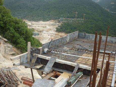 AVANCE DE OBRA EN LA VIVIENDA DISEÑADA POR A-CERO EN LÍBANO A-cero Projects