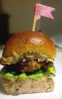 Cocinemos Hamburguesas! (veganas, sin gluten y comunes) Cocinemos Hamburguesas! (veganas, sin gluten y comunes)