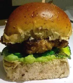 Cocinemos Hamburguesas! (veganas, sin gluten y comunes) Cocinemos Hamburguesas! (veganas, sin gluten y comunes)