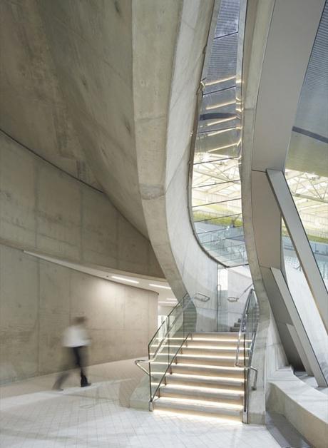 CENTRO ACUÁTICO DE LOS JJOO DE LONDRES 2012 DE ZAHA HADID ARCHITECTS Zaha Hadid