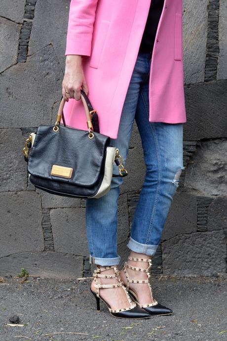 zara-pink-coat-7 boytfriend-jeans-heels-marc-jacobs-bag-outfit