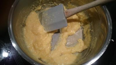 HUEVOS REVUELTOS CON SALMÓN AHUMADO (O cómo tener una cena en menos de 10 minutos) HUEVOS REVUELTOS CON SALMÓN AHUMADO (O cómo tener una cena en menos de 10 minutos)