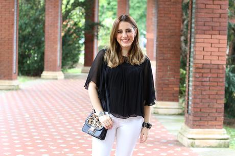 Outfit de primavera en blanco y negro