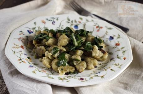 SPAETZLE CON ACELGAS SPAETZLE CON ACELGAS