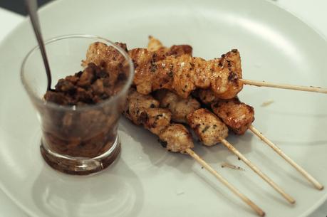 En la Ciudad: La Brochette, donde el pollo es protagonista Restaurante La Brochette Barcelona