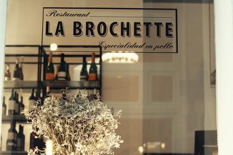 En la Ciudad: La Brochette, donde el pollo es protagonista Restaurante La Brochette Barcelona