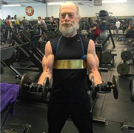 La transformacion de J.K. Simmons para su rol en La Liga de la Justicia La transformacion de J.K. Simmons para su rol en La Liga de la Justicia