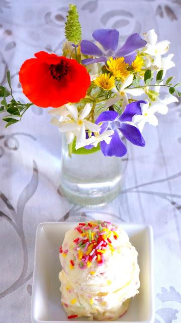 Helado cremoso no-churn sin máquina ni cocción cake confetti