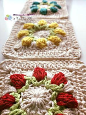 Granny square con Tulipanes al crochet