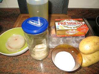 BOLAS DE PATATA Y MERLUZA BOLAS DE PATATA Y MERLUZA