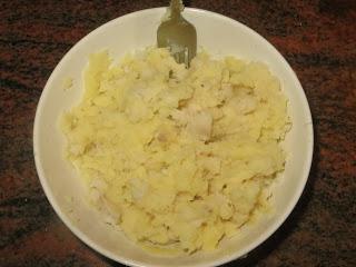 BOLAS DE PATATA Y MERLUZA BOLAS DE PATATA Y MERLUZA